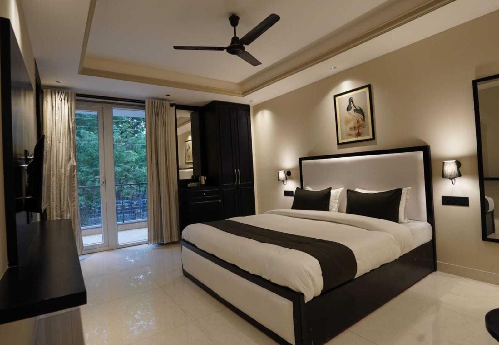Hotel City Lite Near Igi Delhi Airport